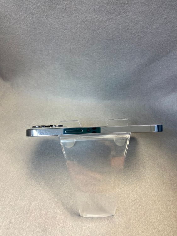 Ķ���� ������ SIM�ե꡼ iPhone13��pro  128GB ������֥롼��