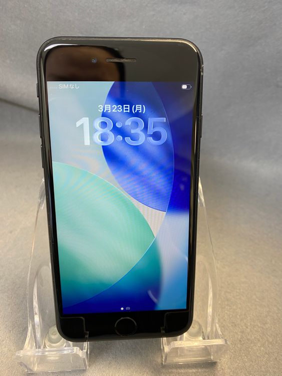 ���ʡ������ǡ�SIM�ե꡼��iPhoneSE �������� 64GB �֥�å� ��