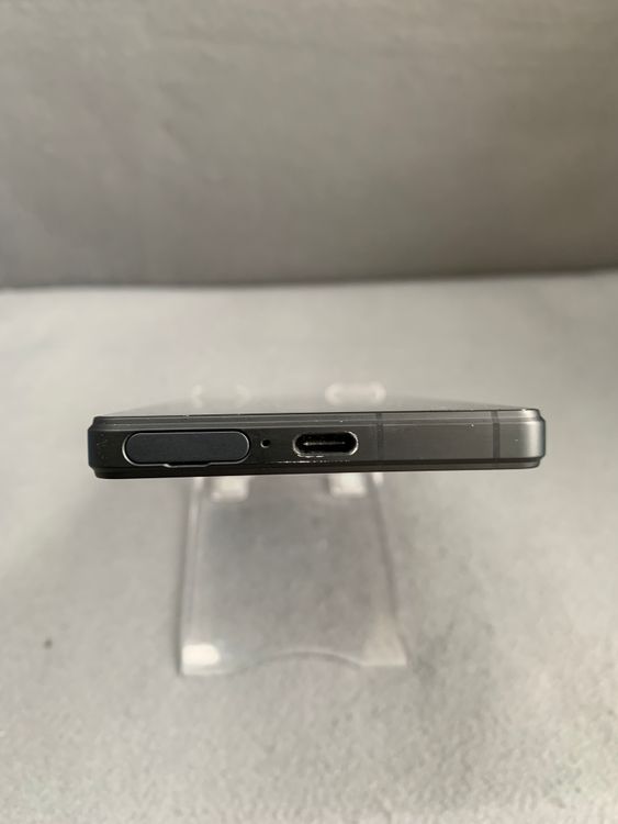 Ķ���� ������ SIM�ե꡼ Xperia 5 V SO-53D 128GB �֥�å���