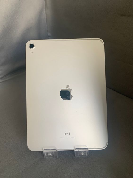 Ķ���� SIM�ե꡼ iPad ��10���� 64GB Wi-Fi+Cellular�� ����С���