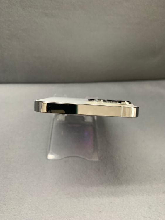 Ķ���� ������ SIM�ե꡼ iPhone13 Pro Max 512GB ����С���
