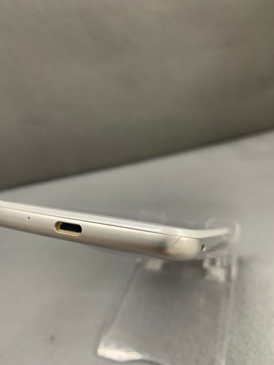 ���� SIM�ե꡼ AQUOS L2 8GB SH-L02 �ۥ磻�ȿ�