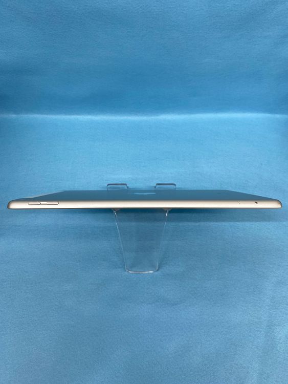 Ķ���� ������ SIM�ե꡼ Cellular��ǥ� iPad ��5���� 32GB ����С���