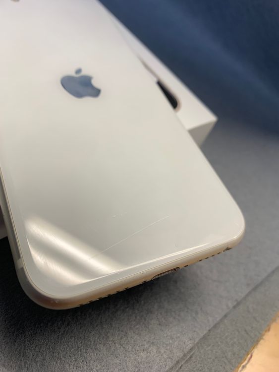 ���ʡ������ǡ�SIM�ե꡼��iPhoneSE ��3���塡 64GB �ߥåȥ饤�ȿ�
