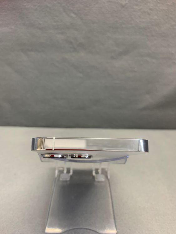 Ķ���� ������ SIM�ե꡼ iPhone13 Pro 128GB ����С���