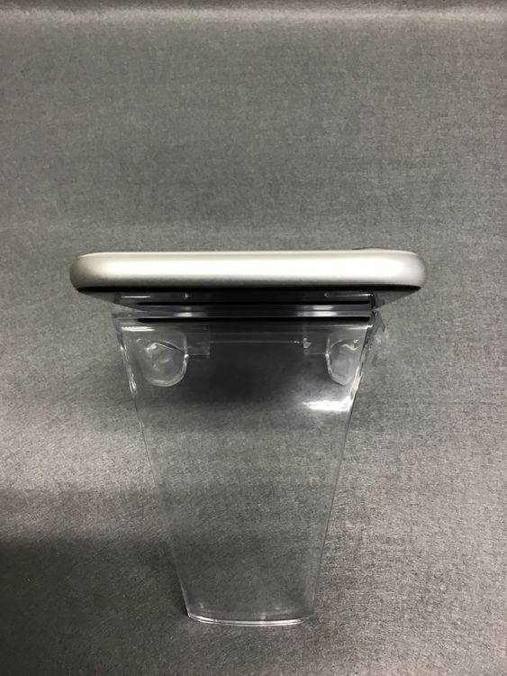 ���� ������ SIM�ե꡼��iPhoneSE2  256GB  �ۥ磻�ȿ�