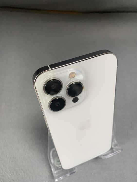 超美品 国内版 SIMフリー iPhone13 Pro 128GB シルバー色