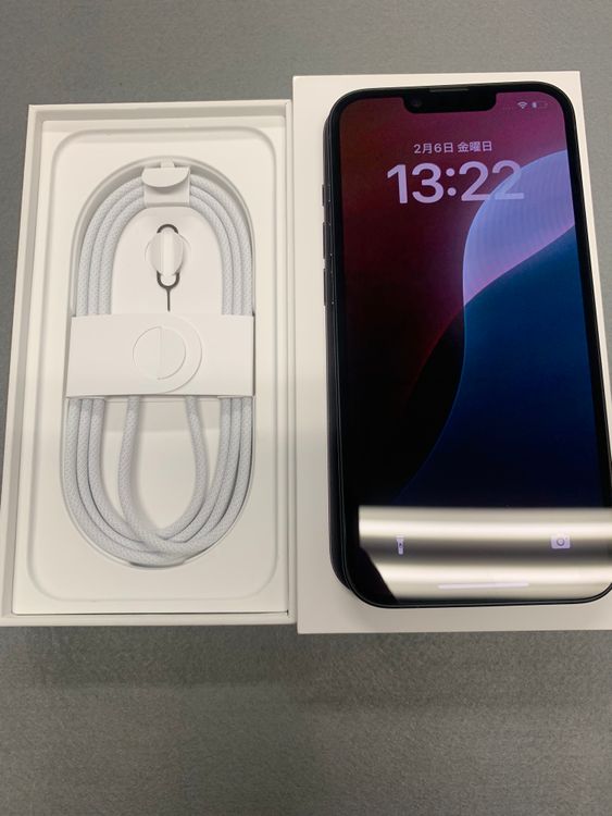 ����Ʊ�͡������ǡ�sim�ե꡼��iPhone16e 128GB ����3��