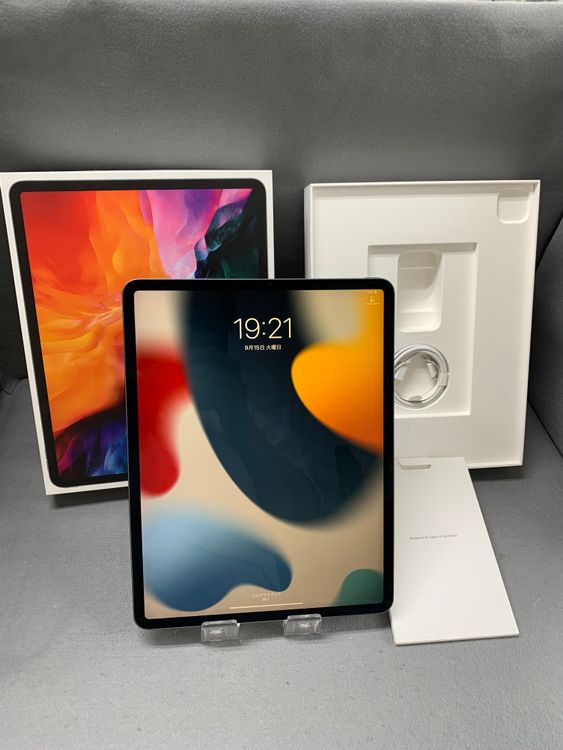 ���� ������ iPad Pro 12.9����� ��4���� 1TB Wi-Fi�� ���ڡ������쥤��