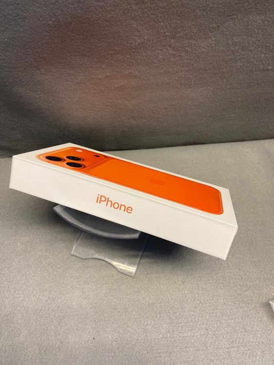 ����̤���� Apple���ȥ��� SIM�ե꡼ iPhone17 Pro Max 256GB