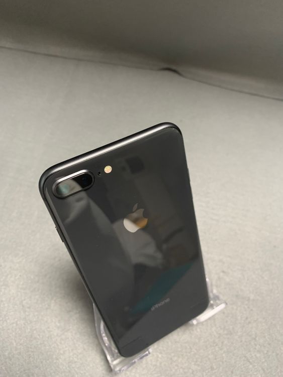 ʡåץ륹ȥǡSIMե꡼iPhone8 Plus 64GB ڡ졼