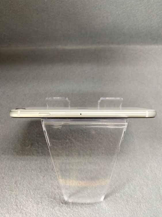 Ķ���ʡ�Apple���ȥ��ǡ�SIM�ե꡼��iPhone SE ��2���� 128GB �ۥ磻�ȿ�