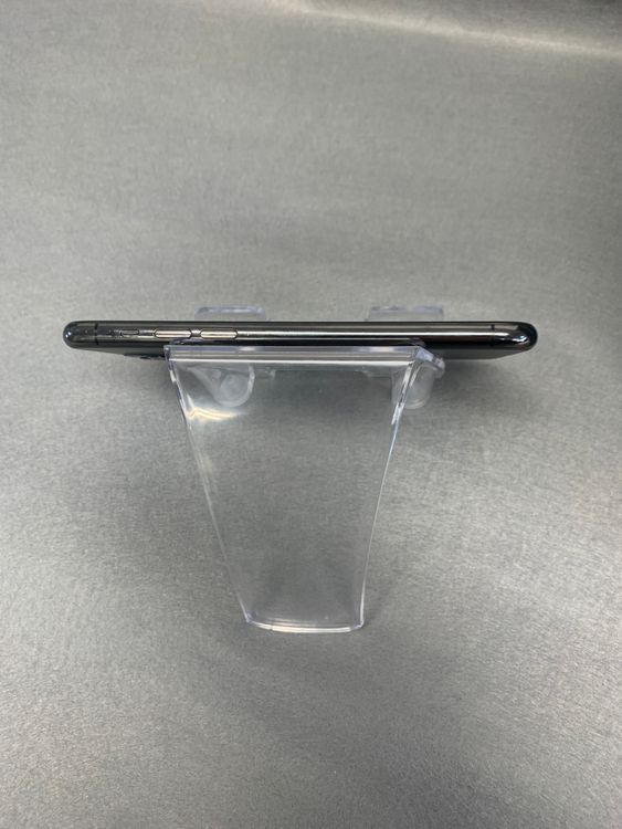 ��š������ǡ�SIM�ե꡼��iPhone11 Pro 64GB�����ڡ������쥤��