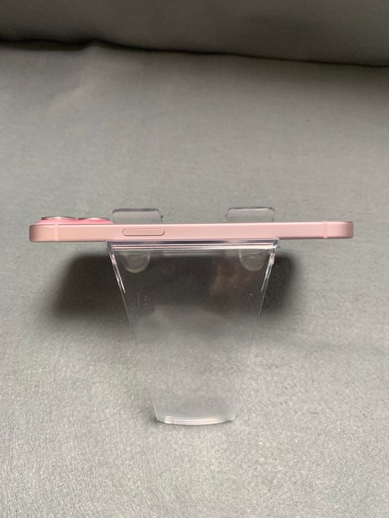 超美品 Appleストア版 SIMフリー iPhone15 128GB ピンク色