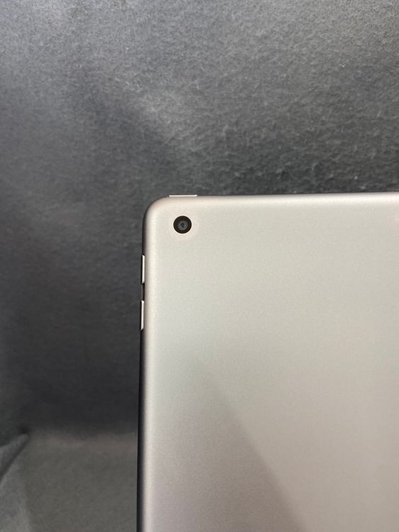 ���ʡ������ǡ�Wi-Fi �ǡ�iPad ��6���塡 128GB ���ڡ������쥤��