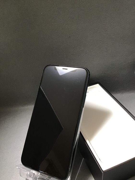 Ķ���ʡ������ǡ�SIM�ե꡼��iPhone11 Pro 256GB �ߥåɥʥ��ȥ��꡼��