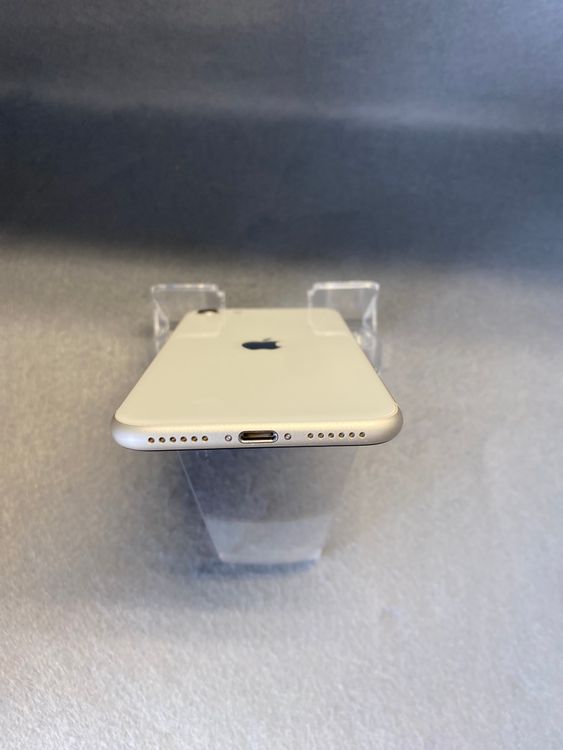 ���ʡ������ǡ�SIM�ե꡼��iPhoneSE �軰���� 64GB���������饤�ȿ�