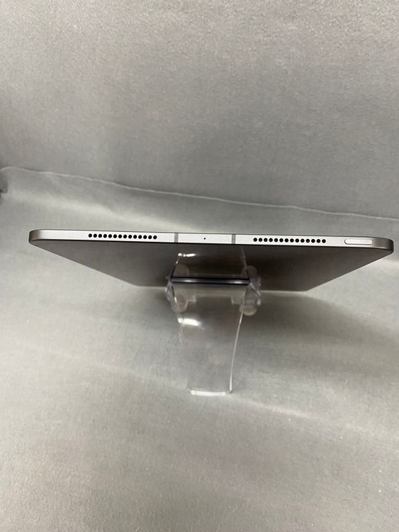 ���� �����ǡ�sim�ե꡼�� iPad Pro M5 11����� 256GB  ���ڡ����֥�å���