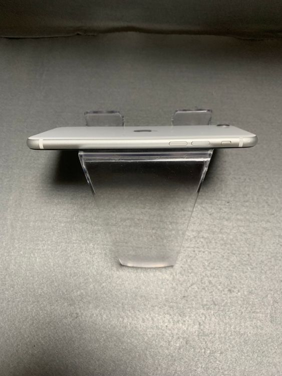 Ķ���� ������ SIM�ե꡼ iPhoneSE  �������� 256GB �ۥ磻�ȿ�