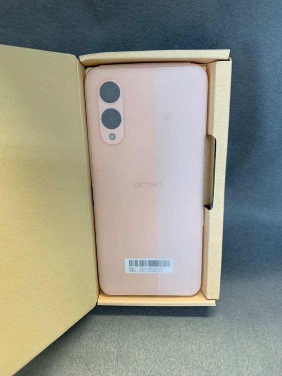 ����̤���� SIM�ե꡼ Arrows We2 128GB �饤�ȥ���󥸿�