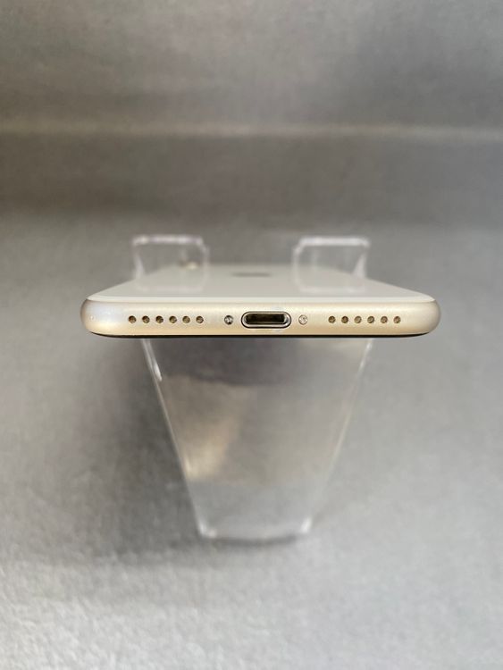 ���ʡ�Apple���ȥ��ǡ�SIM�ե꡼��iPhoneSE����3���塡 64GB���������饤�ȿ�