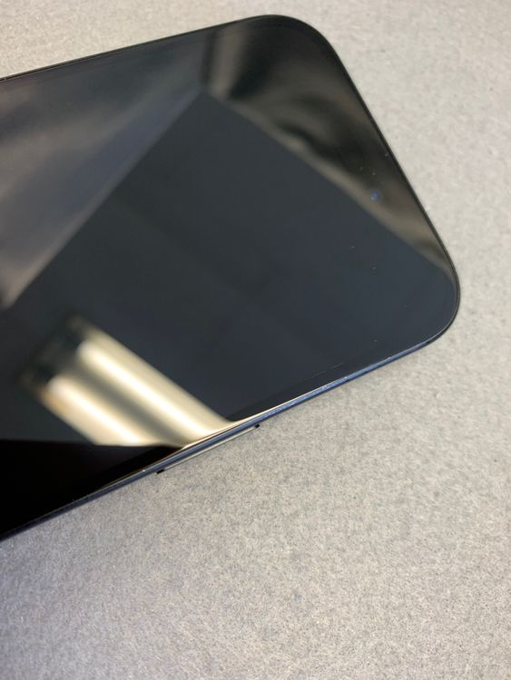 ���ʡ������ǡ�SIM�ե꡼��iPhone15 128GB �֥�å���