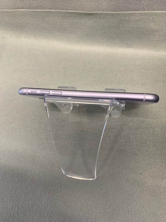 ���ʡ������ǡ�SIM�ե꡼��iPhone11  64GB �ѡ��ץ뿧