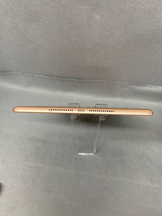 ���� ������ iPad ��6���� 32GB  Wi-Fi�� ������ɿ�