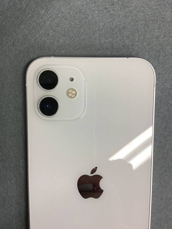 ���� ������ SIM�ե꡼��iPhone12  128GB �ۥ磻�ȿ�