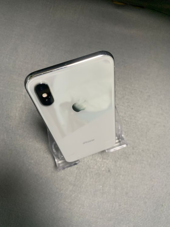 ������� ������ SIM�ե꡼ iPhoneX 64GB ����С���