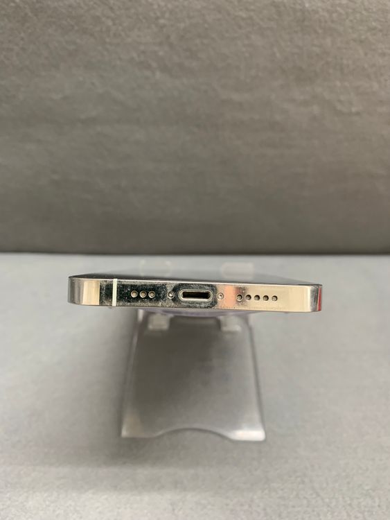 ���� ������ SIM�ե꡼ iPhone 12 Pro 512GB ����С���