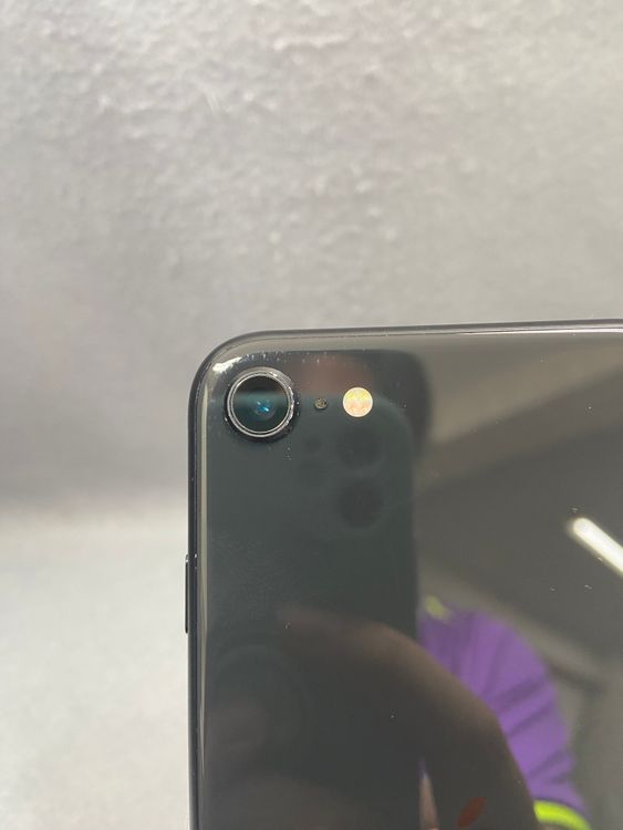 ���� ������ SIM�ե꡼ iPhoneSE-2 128GB �֥�å���