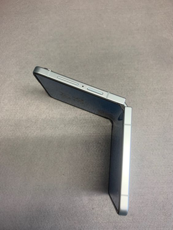 ���� ������ SIM�ե꡼ Samsung Galaxy Z Flip7 256GB �ߥ�ȿ�