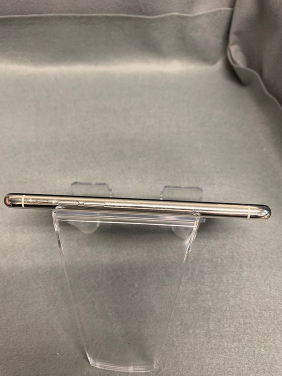 ��š������ǡ�SIM�ե꡼��iPhone 11pro 256GB ����С���