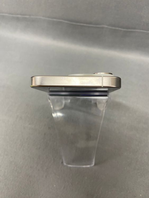 ������� ������ SIM�ե꡼iPhone15 Pro  128GB �ۥ磻�ȥ����˥��࿧