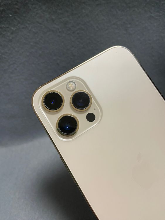 中古 国内版 SIMフリー iPhone12 Pro Max 256GB ゴールド色