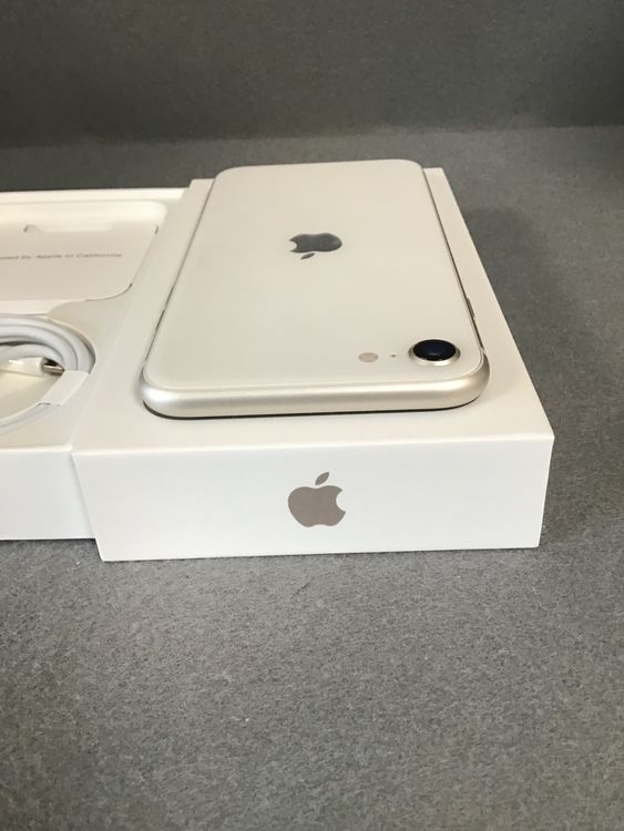 ĶʡǡSIMե꡼iPhoneSE 3塡 64GB 饤ȿ