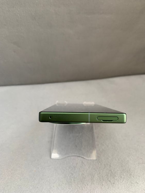 Ķ���� ������ SIM�ե꡼ A401SH AQUOS R9 256GB ���꡼��