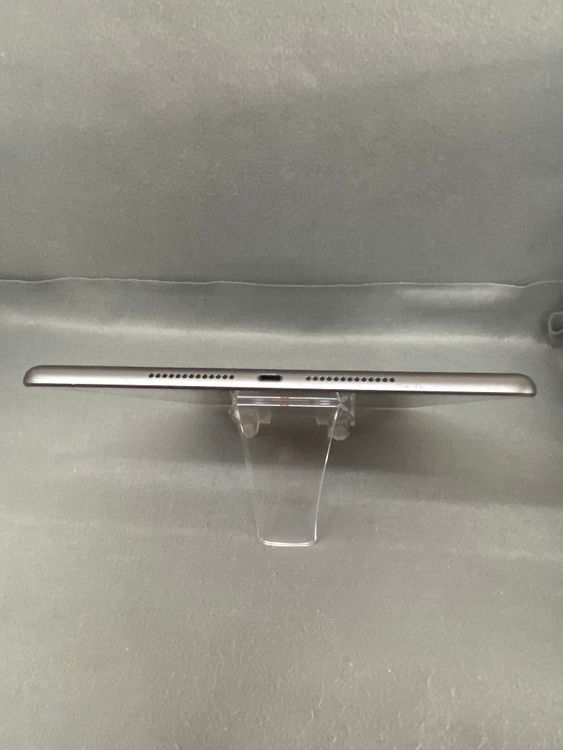���� iPad ��9���� 64GB�� Wi-Fi�� ������С���