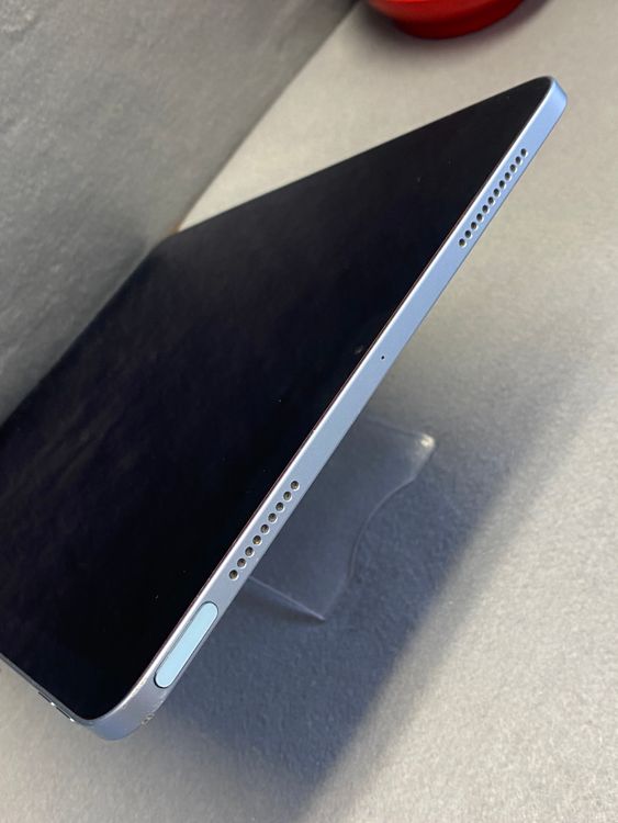 ���� ��iPad Air ��4���� 64GB WiFi�� �������֥롼��