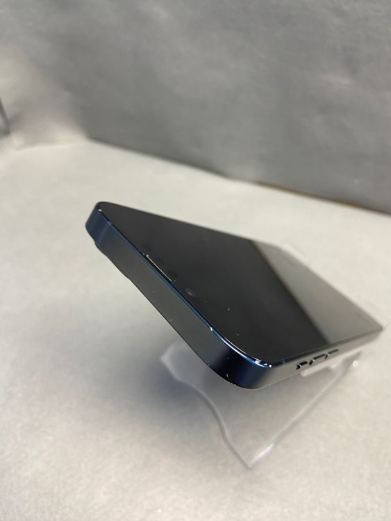 ������š������ǡ�SIM�ե꡼��iPhone14 256GB �ߥåɥʥ��ȿ�