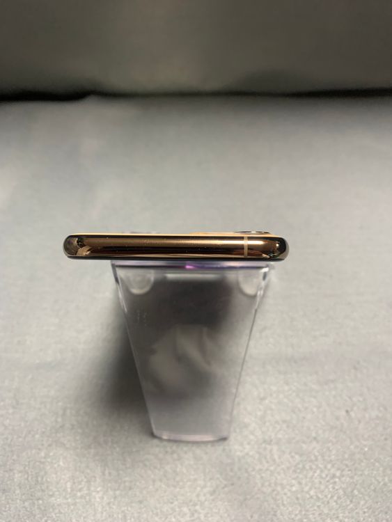 超美品 国内版 SIMフリー iPhone11 Pro 256GB ゴールド色