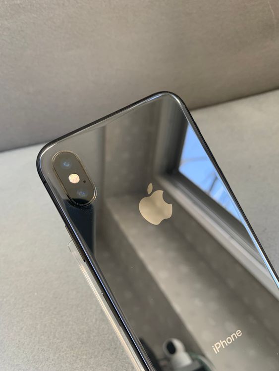 ������� Apple���ȥ��� SIM�ե꡼ iPhoneX 256GB ���ڡ������쥤��