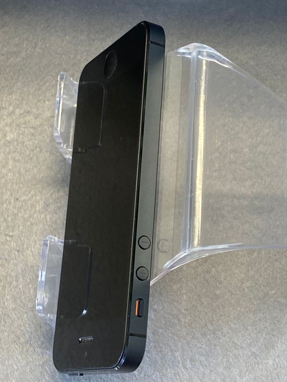 ���ʡ������ǡ�softbank����ꥢ��iPhone5 16GB �֥�å���