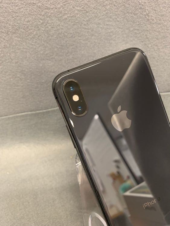 Ķ���� ������ SIM�ե꡼ iPhoneXs 256GB ���ڡ������쥤��