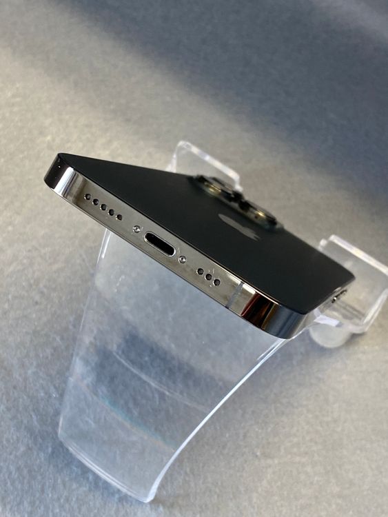 Ķ���ʡ������ǡ�SIM�ե꡼��iPhone13 Pro 256GB ����ե����ȿ�
