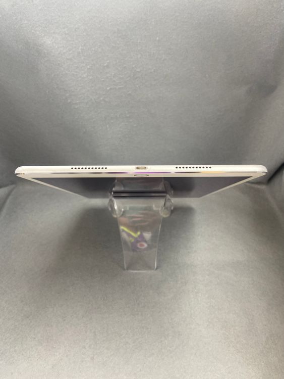 ���� ������ SIM�ե꡼ Cellular�� iPad Pro 10.5����� 64GB