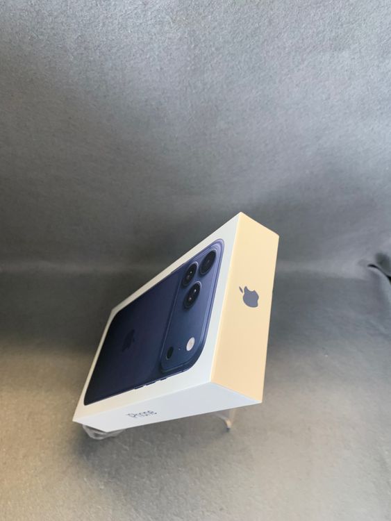 ����̤���� Apple���ȥ��ǡ�SIM�ե꡼ iPhone17ProMax��512GB