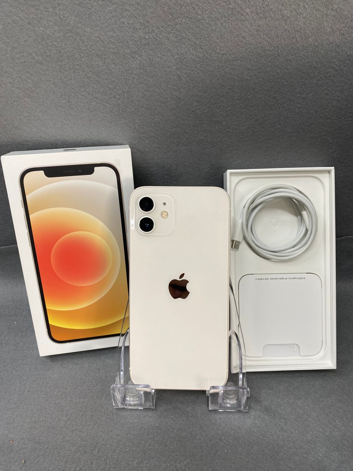 ムスビー｜美品 Appleストア版 SIMフリー iPhone12 64GB ホワイト色