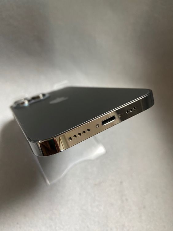 ���ʡ������ǡ�SIM�ե꡼��iPhone13 Pro 128GB ����ե����ȿ�